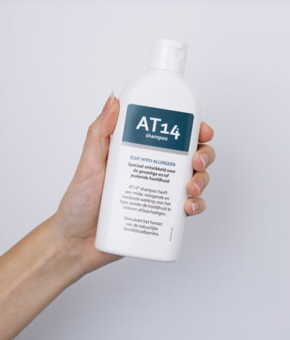 AT14 shampoo hypoallergeen voor de gevoelige huid
